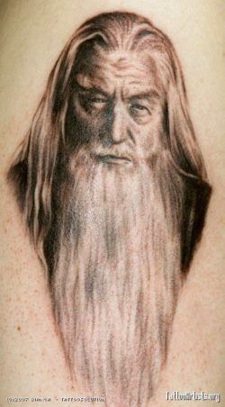 A fan art tattoo of Ian McKellan as Gandalf the Grey in the Lord of the Rings movies, based on the books by JRR Tolkien