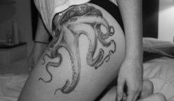 A sexy placement gives this octopus tattoo design a sensual, seductive appeal
